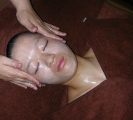 フェイシャルリンパマッサージ